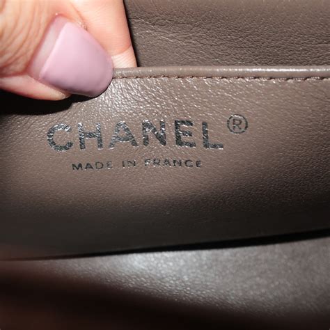 how to authenticate chanel purse